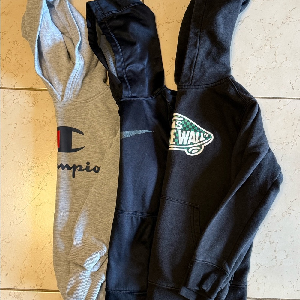 3 Sweatshirt/hoodies Lot !!